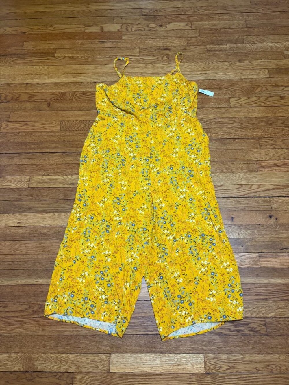 Old Navy Womens Tank Jumpsuit Size 2XL Yellow Floral Rayon Wide Leg Cropped NWT